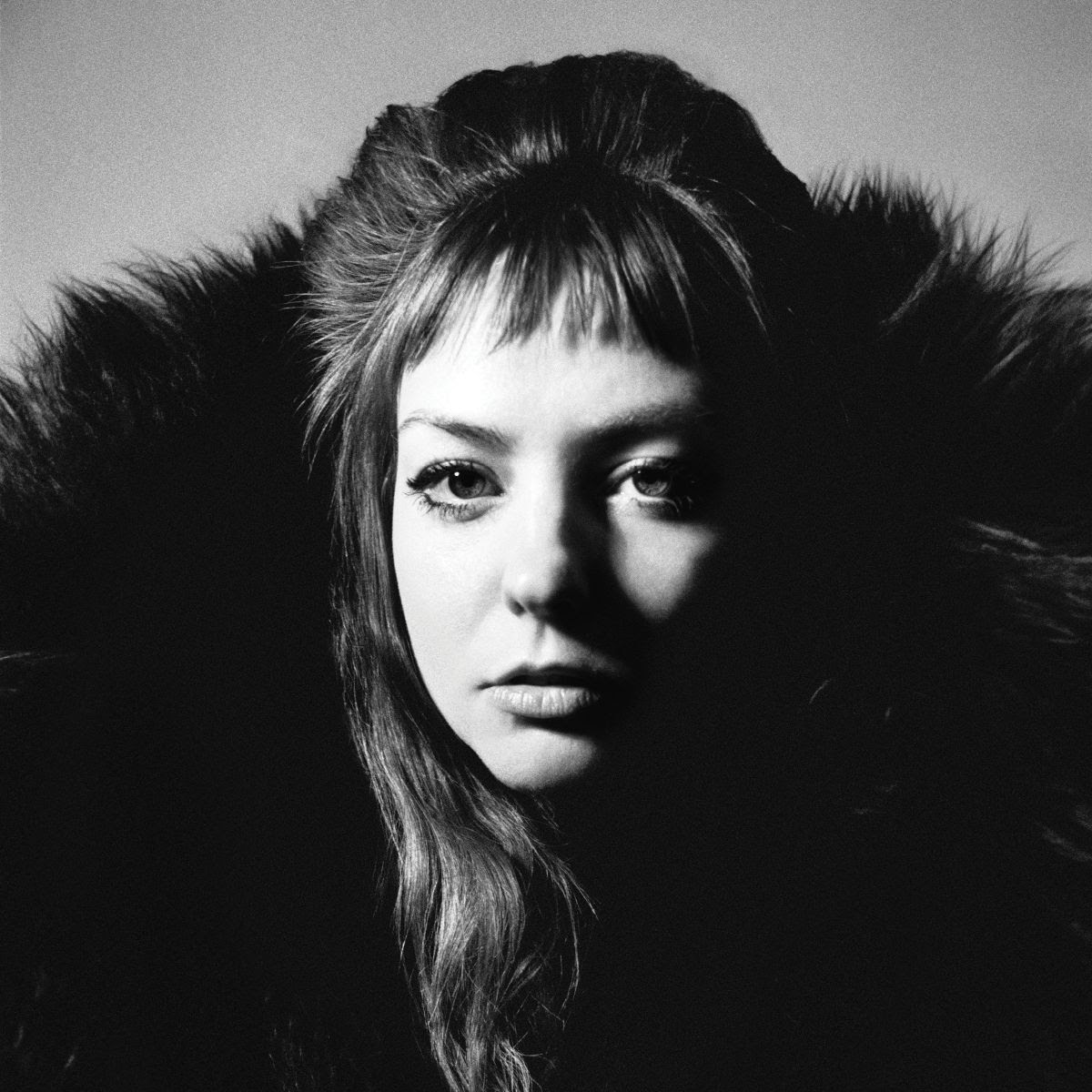 Angel-Olsen-All-Mirrors