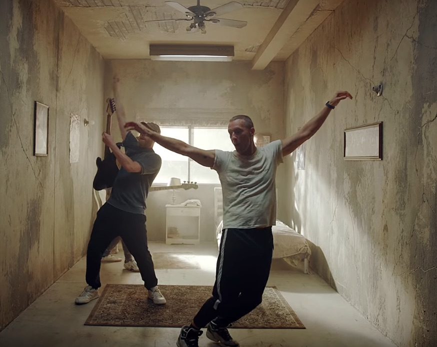 Coldplay-Orphans-video