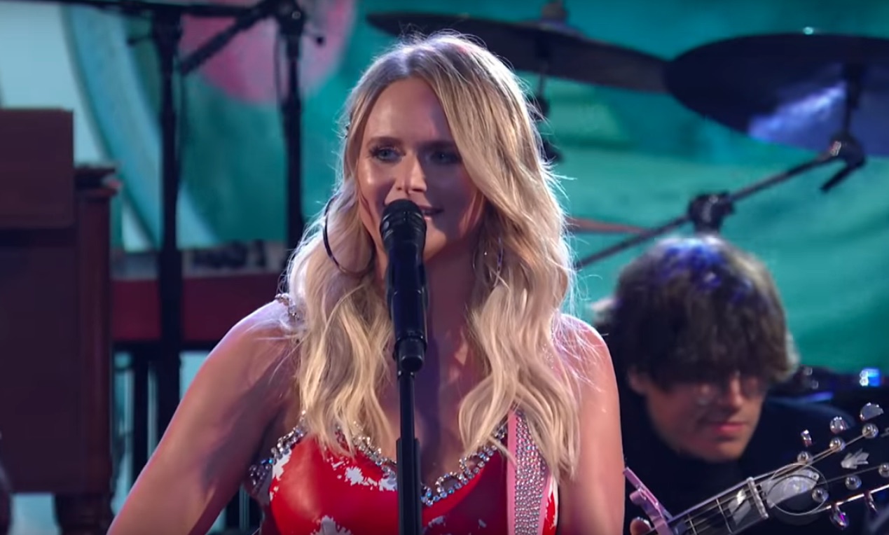 Miranda-Lambert-on-Colbert