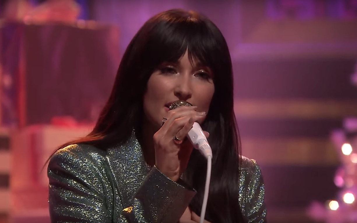 Kacey-Musgraves-on-The-Tonight-Show