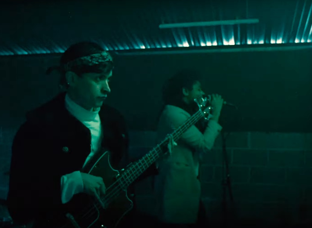 Algiers-We-Cant-Be-Found-video