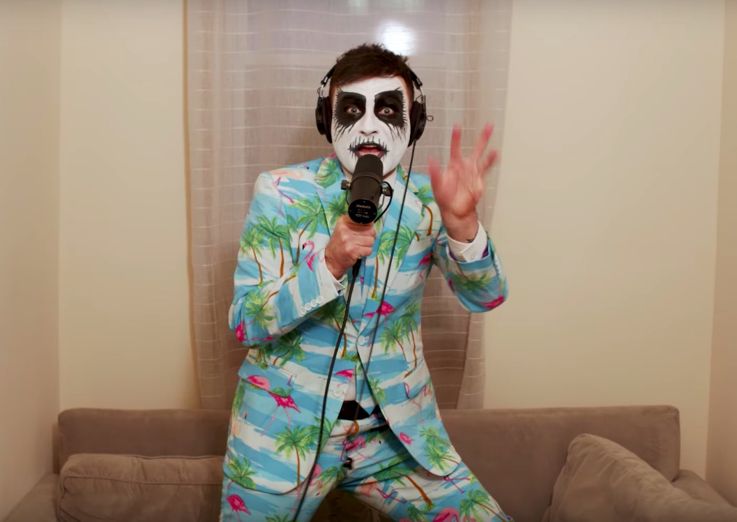 Two-Minutes-To-Late-Night