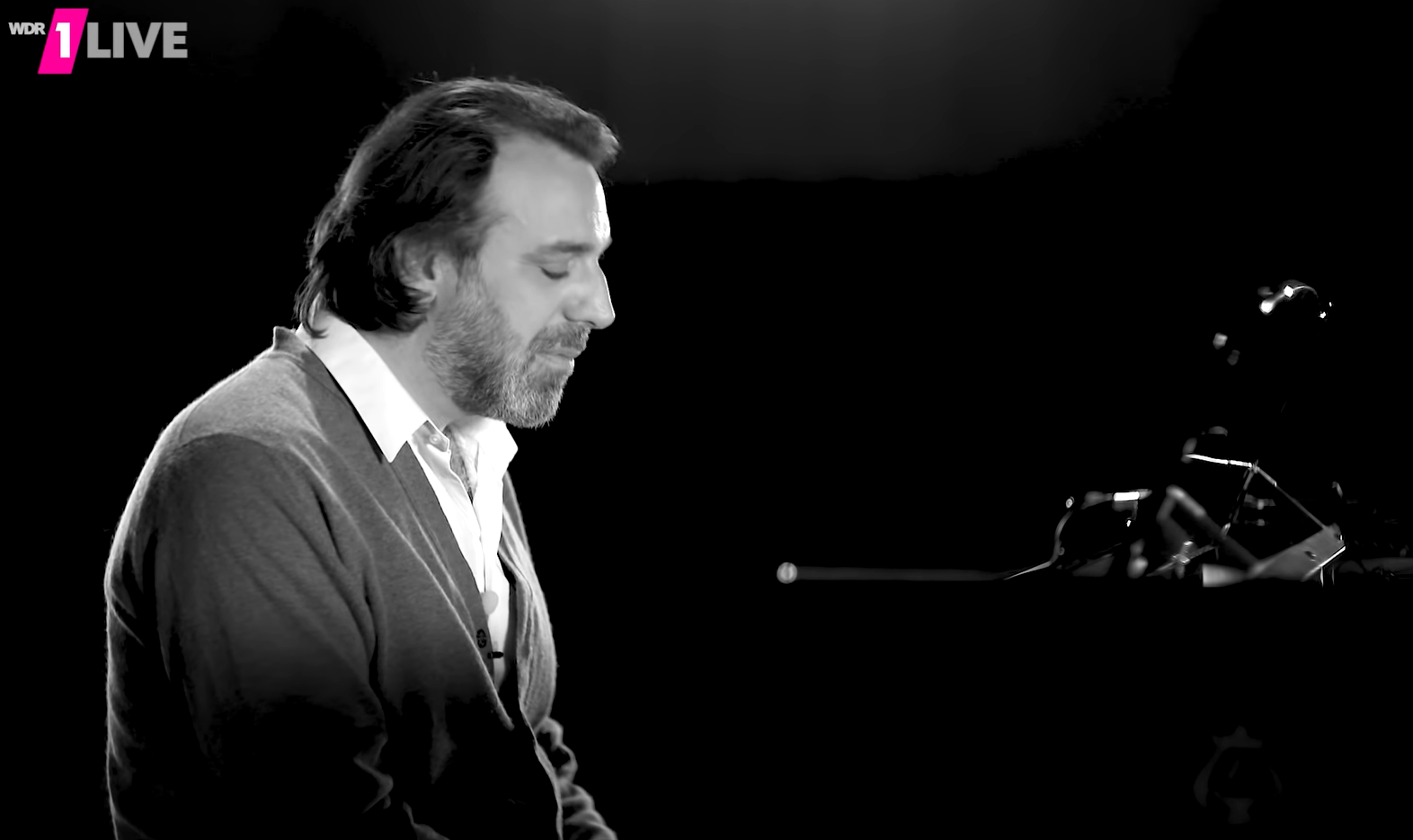 Chilly Gonzales