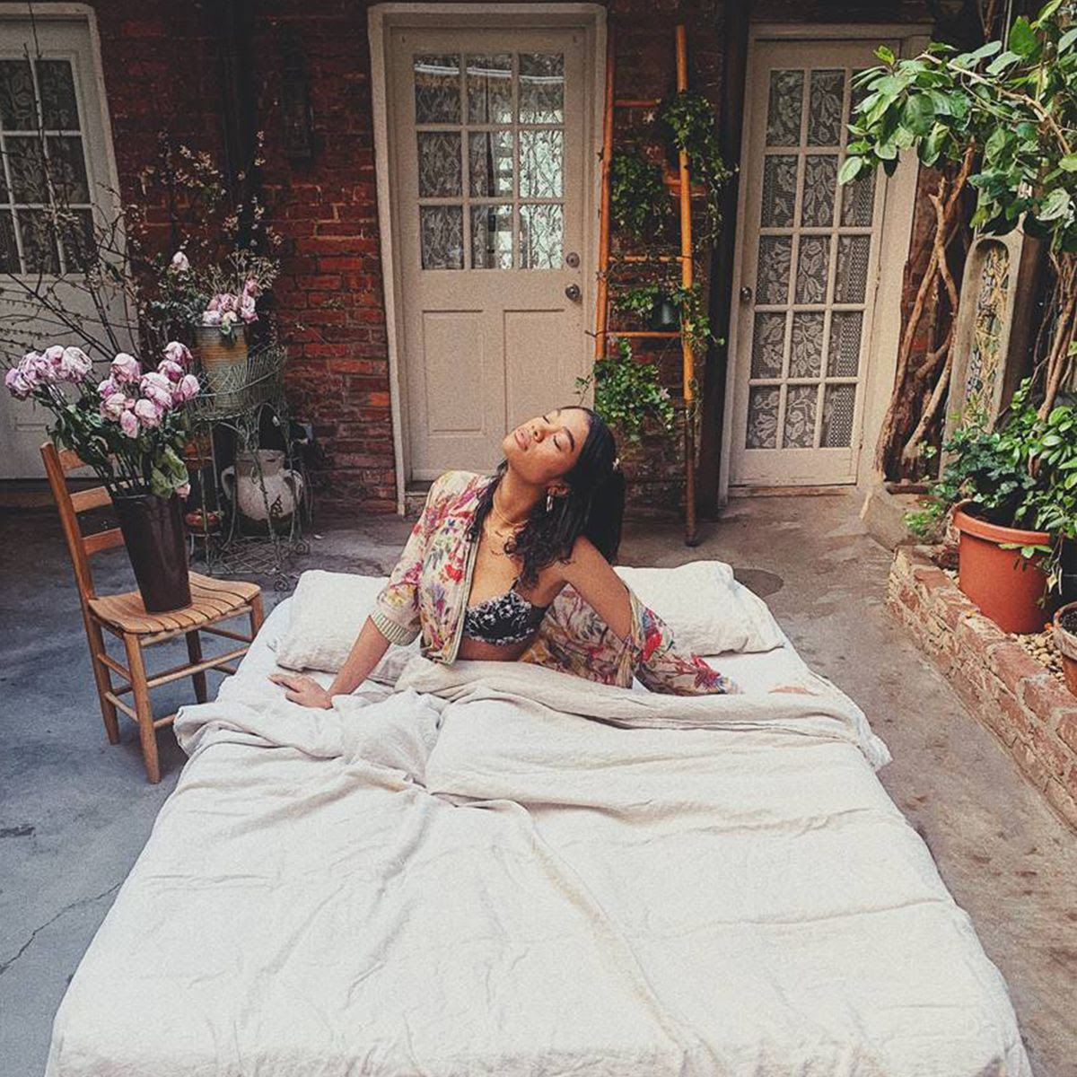 Amber Mark - "Waiting (Demo)"