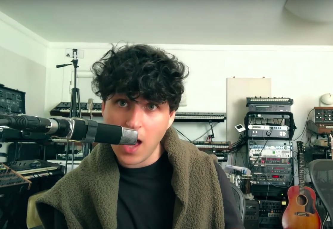 Ezra-Koenig-on-Fallon