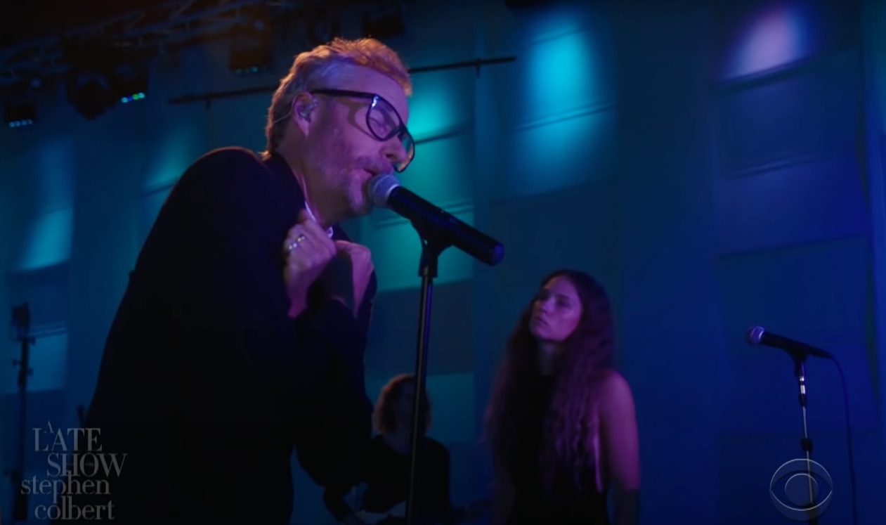 Matt-Berninger-on-Colbert