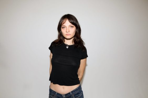 Cherry Glazerr – “Baby Bitch” (Ween Cover)