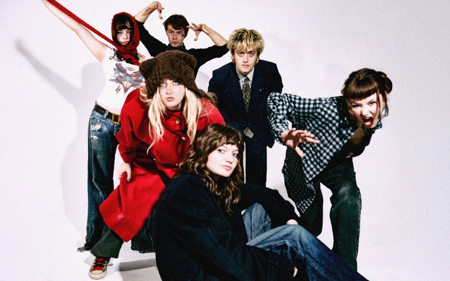 Man/Woman/Chainsaw – “Only Girl”