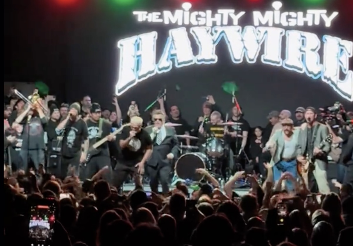 Haywire Cover Mighty Mighty Bosstones With Dicky Barrett In Boston