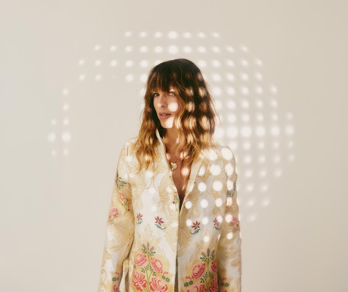 Melody’s Echo Chamber – “The House That Doesn’t Exist”