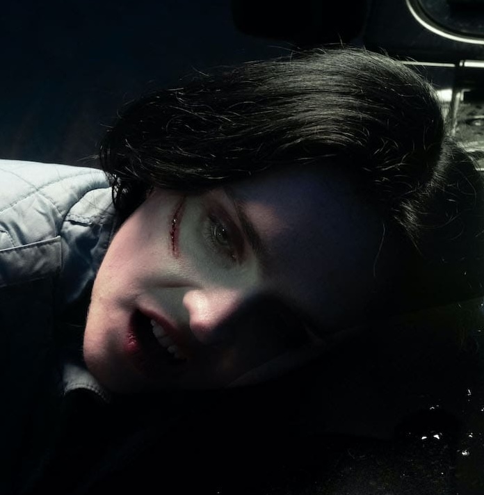 Sassy 009 – “Mirrors” (Feat. yunè pinku)