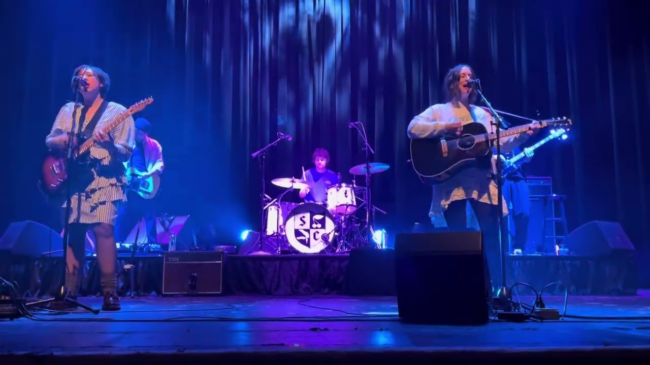 Watch Snocaps Play Their First Shows In Chicago