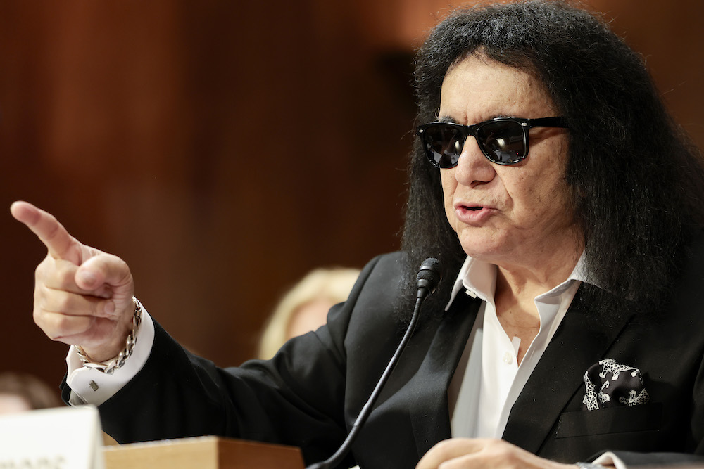 Gene Simmons Tells Senators That Musicians Are Treated “Worse Than Slaves”