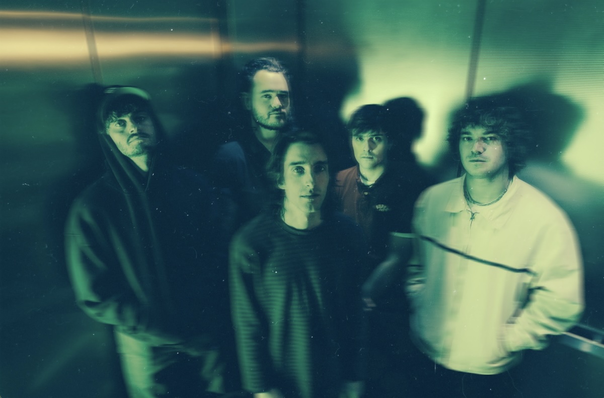 Footballhead – “Diversion”