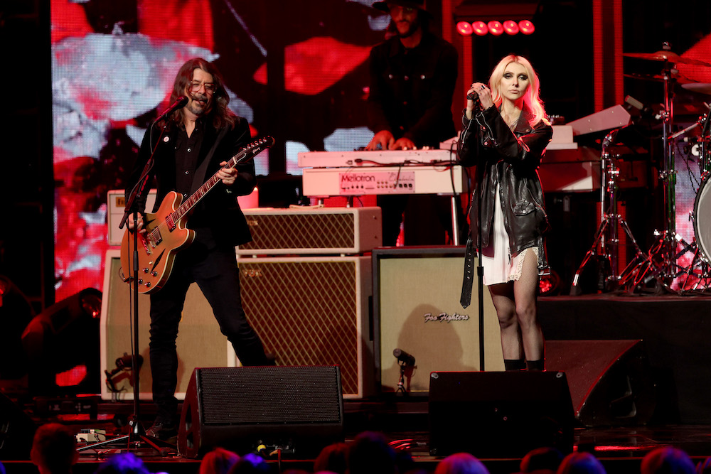 Foo Fighters & Taylor Momsen Cover Mariah Carey’s Secret ‘90s Grunge Songs At MusiCares Tribute