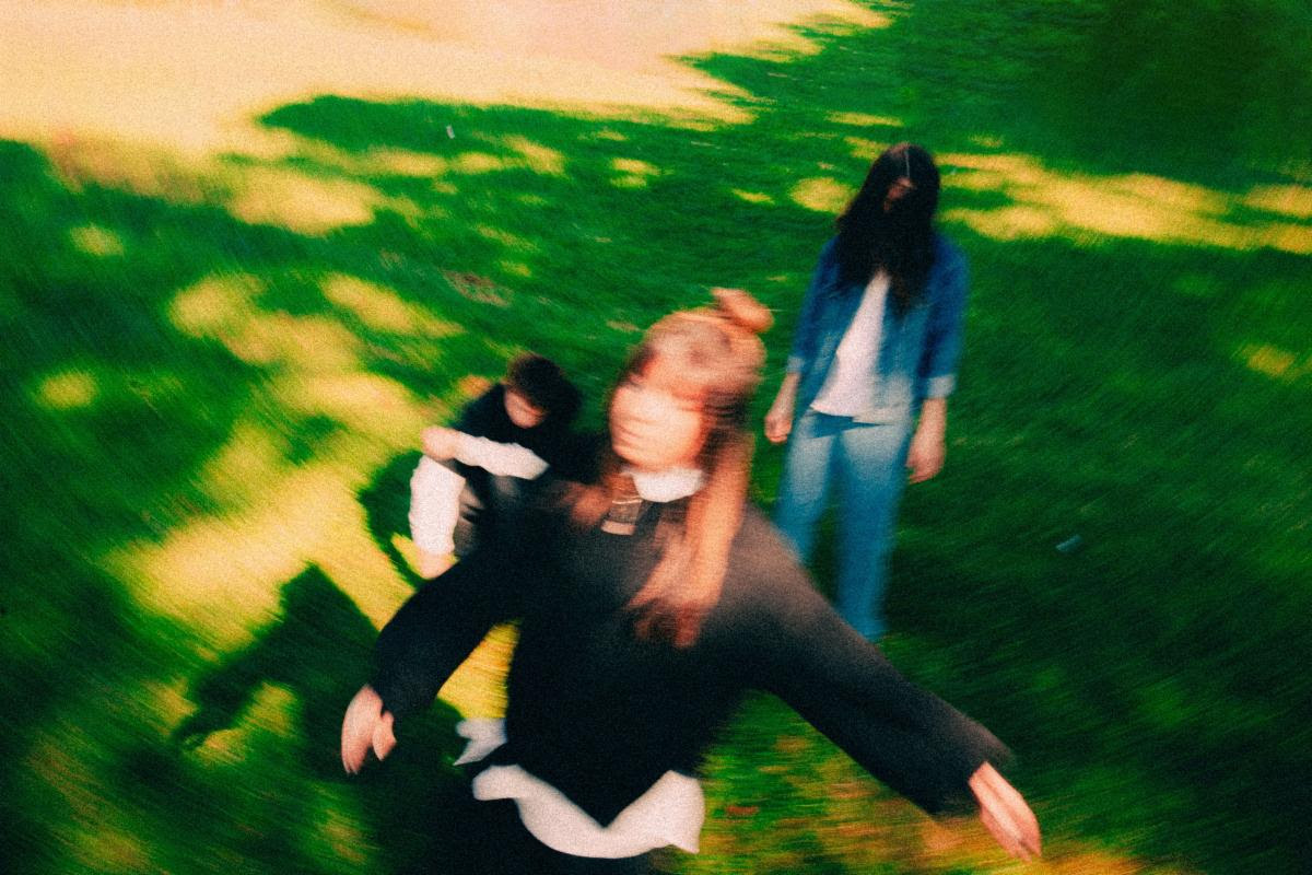 Bedelia – “Tightrope” & “Valley Sadness”