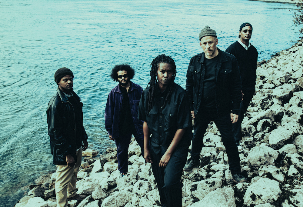 Irreversible Entanglements – “Juntos Vencemos” (Feat. Helado Negro)