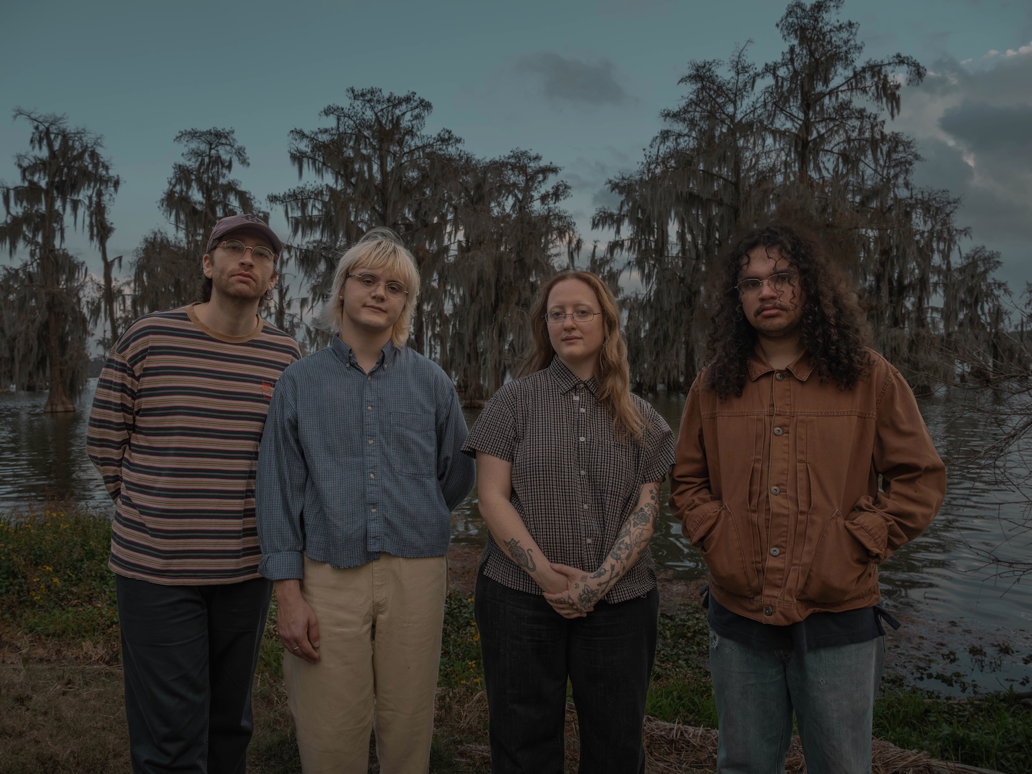 Cashier – “The Weight”