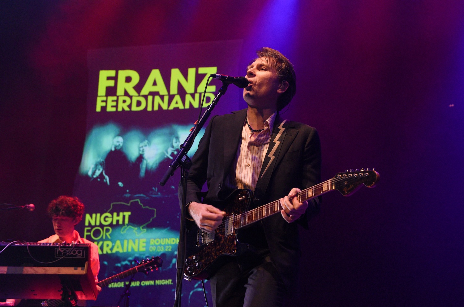 Franz Ferdinand “Furious” At IDF For Using “Take Me Out” In Social Media Post
