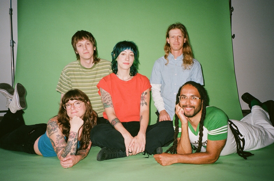 Gladie – “I Want That For You”