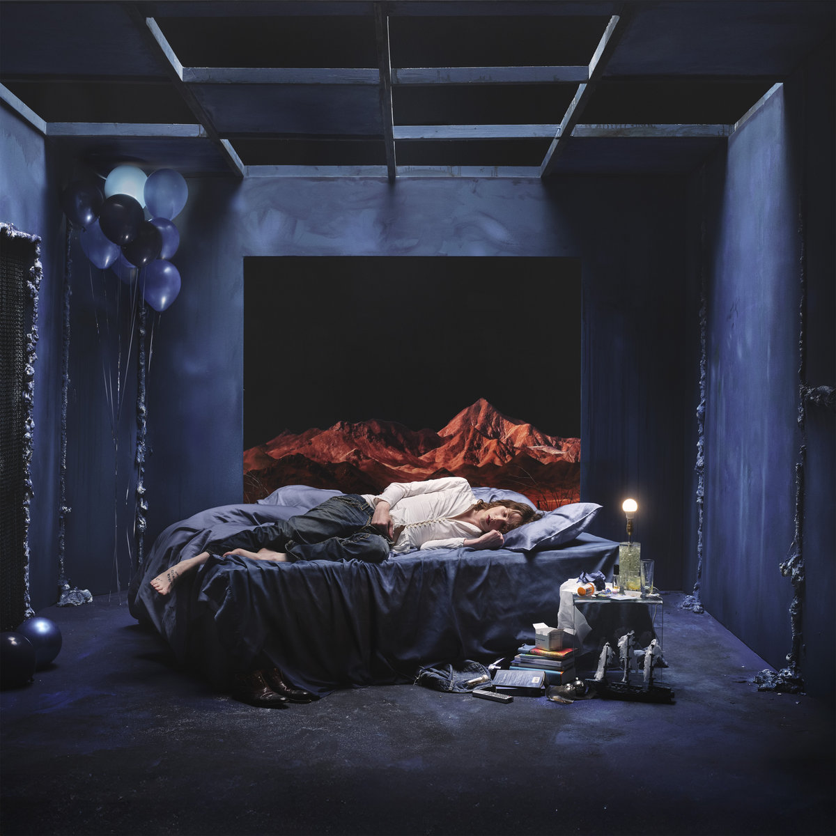 Lauren Auder – “no outline”