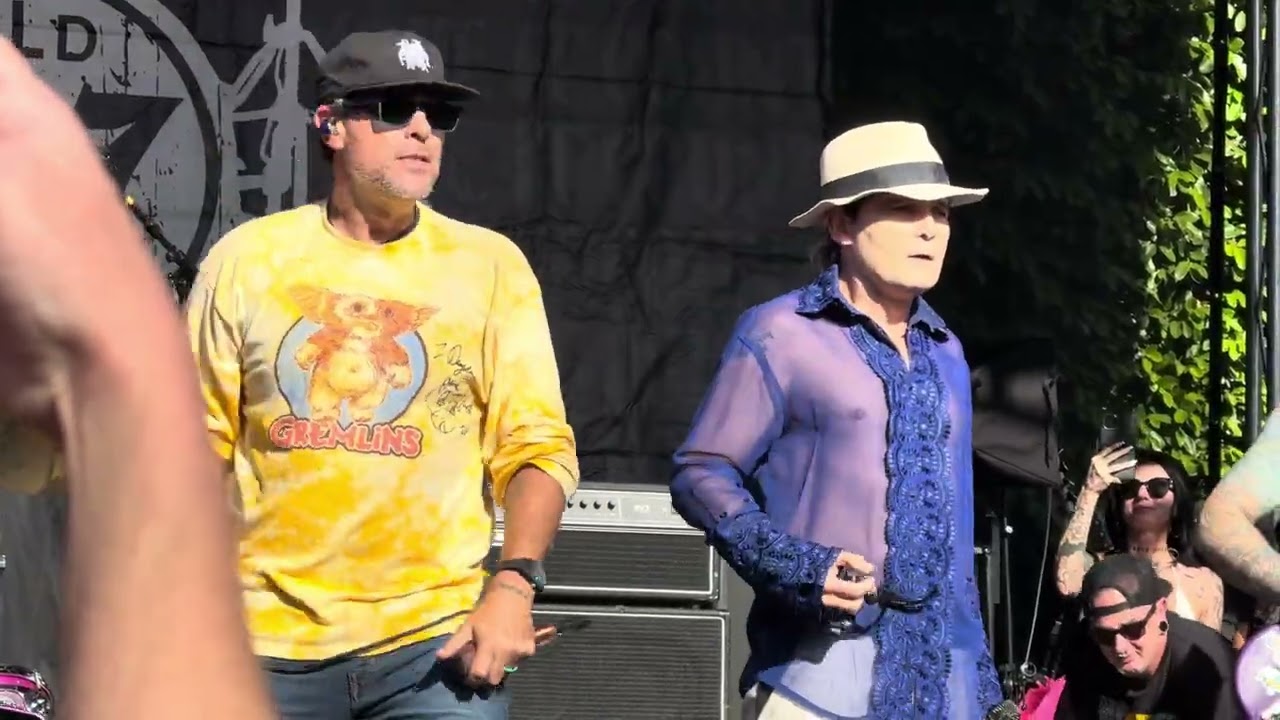 Alien Ant Farm Bring Out Corey Feldman To Dance To Their “Smooth Criminal” Cover In Hollywood