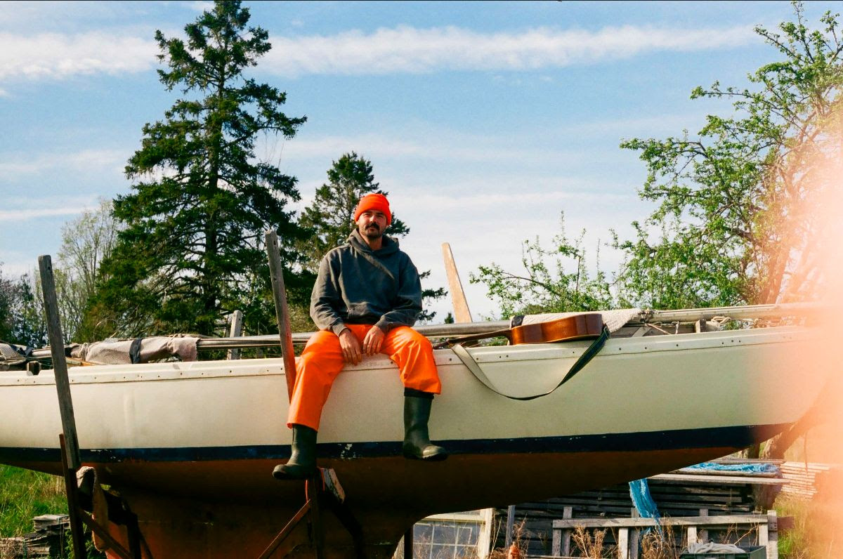 Artist To Watch: Deloyd Elze