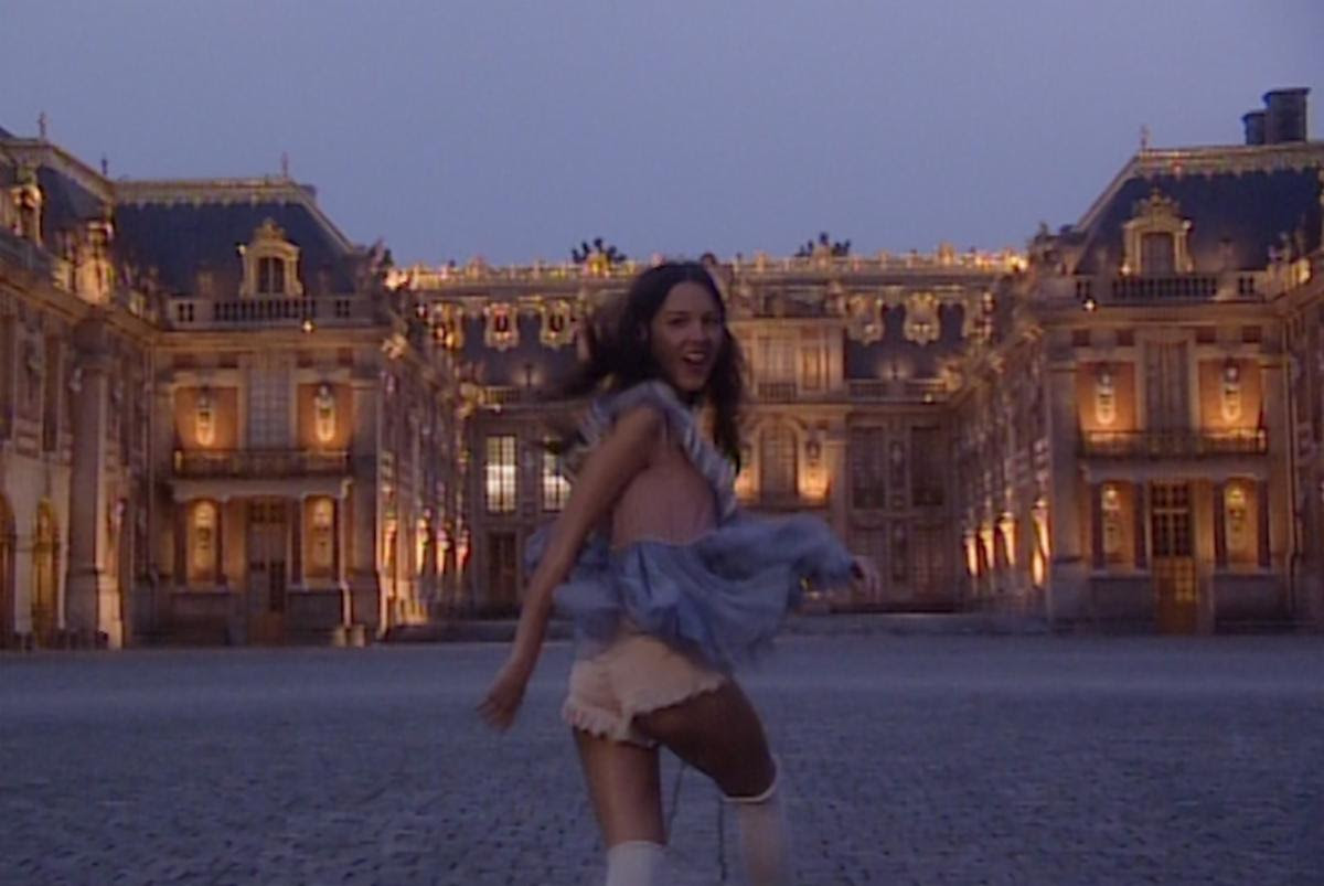 “drop dead”: Gorgeous