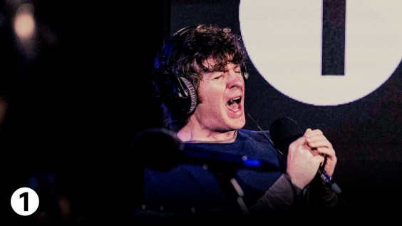 Turnstile Covers Inside Out in BBC Live Lounge