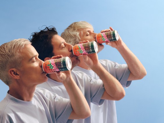The Avalanches Release New Single "Every Single Weekend" Featuring Jamie xx