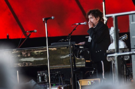 Bob Dylan Kicks Off Latest Tour Leg With 59-Year-Old Deep Cut He’d Never Played Before image