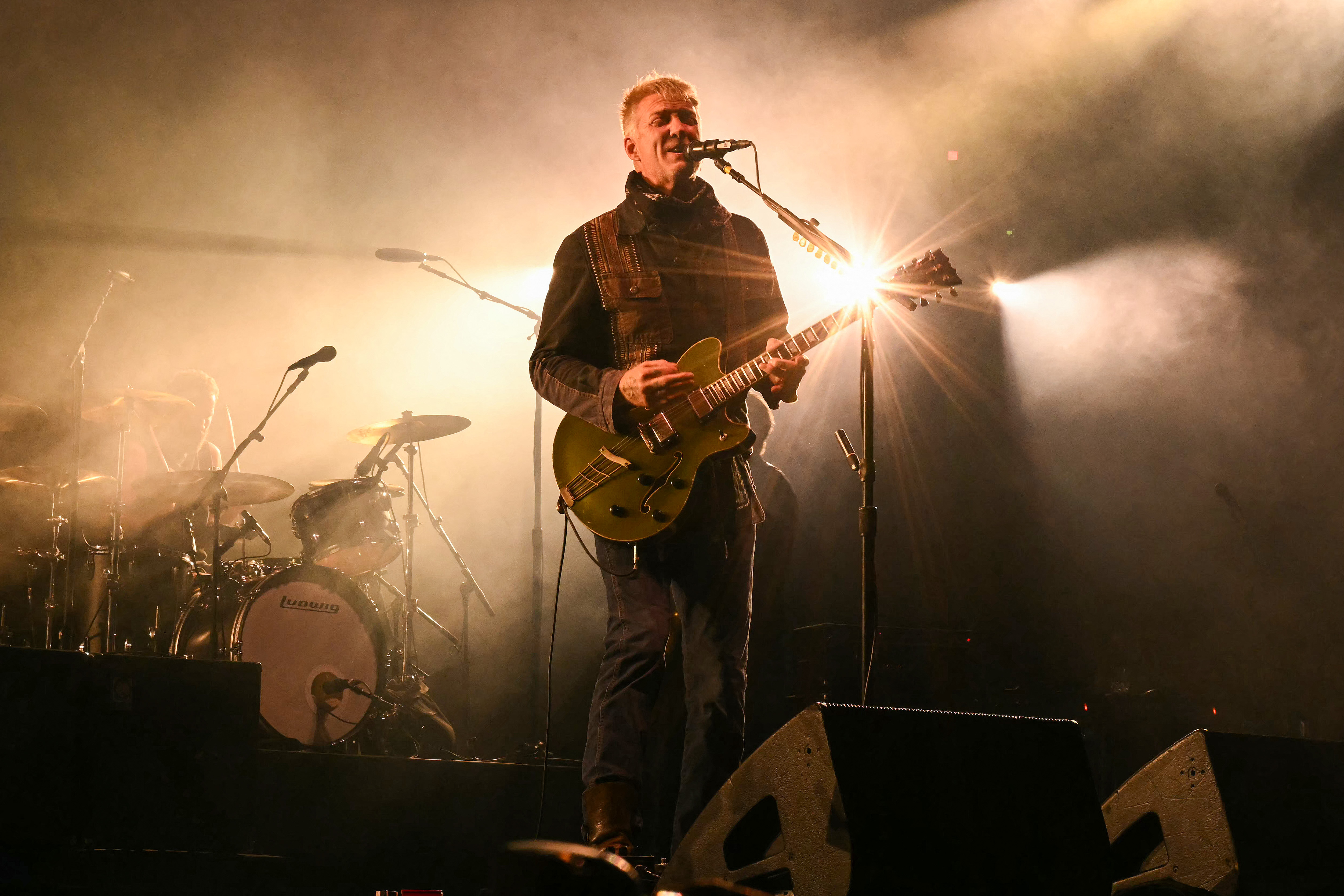Queens Of The Stone Age Play “Run, Pig, Run” For The First Time In 18 Years