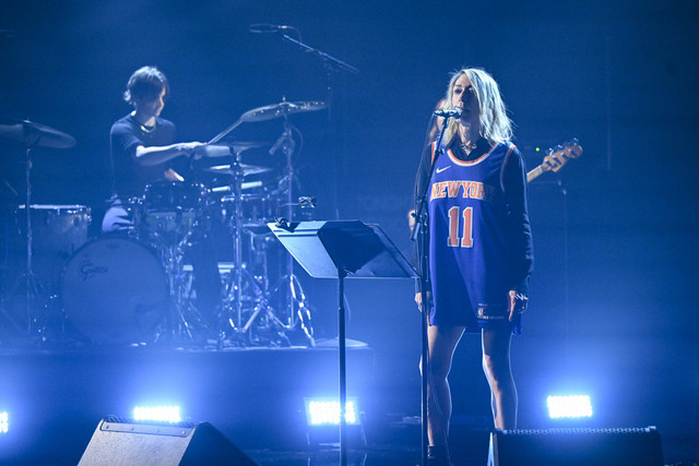 Kim Gordon SLAMS NYC In Epic Instagram Rant! — photo 3