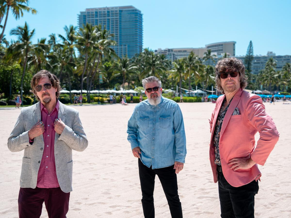 The Mountain Goats Share “Shallow Grave,” Announce Themed San Francisco Residency