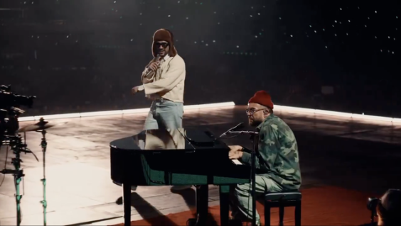 Bad Bunny Brought Out Damon Albarn For Two Gorillaz Songs In London image