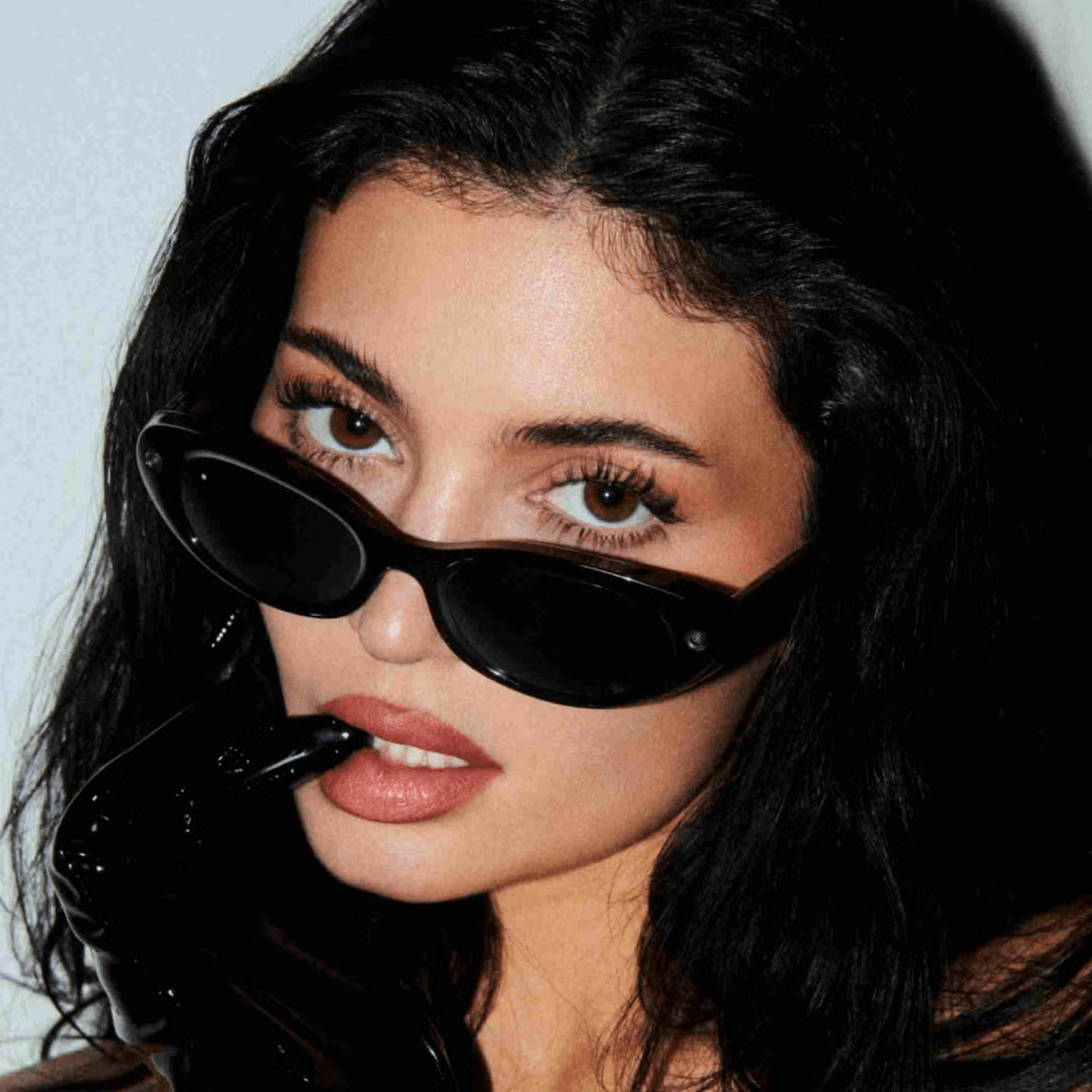 Ninajirachi Sells Out: The Dark Side of Meta AI Glasses and Kylie Jenner! — photo 1
