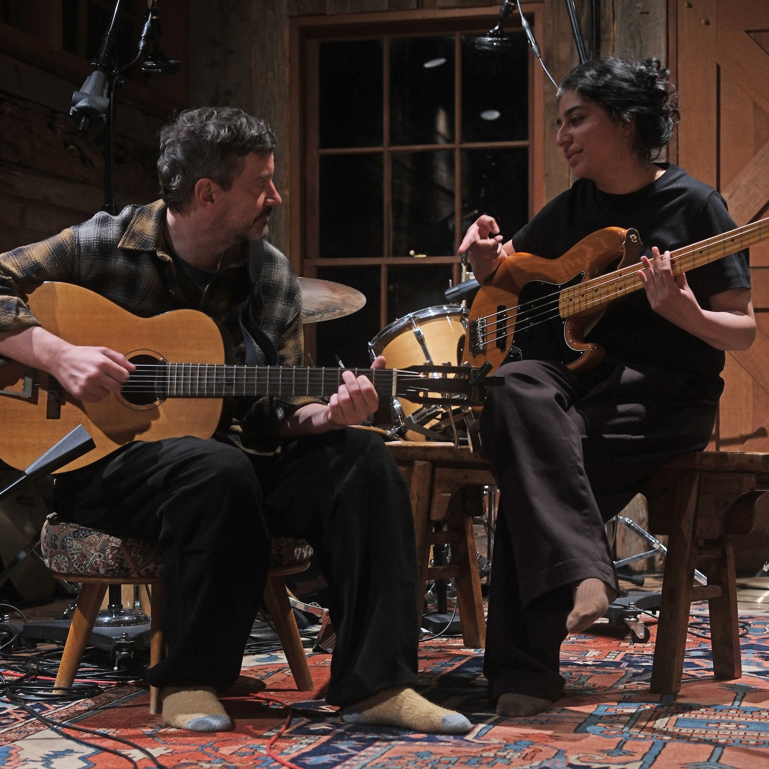 Bonobo Drops Double Whammy: New Tracks With A-List Collabs! — photo 1