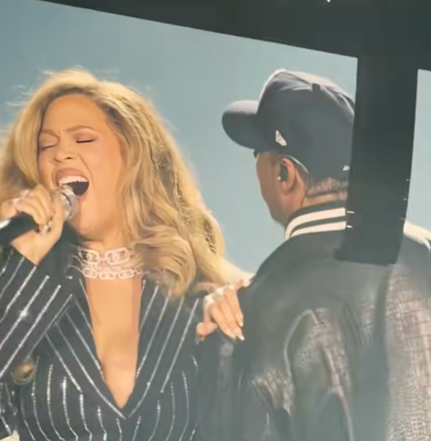 Jay-Z Brings Out Beyoncé & Nas At Yankee Stadium