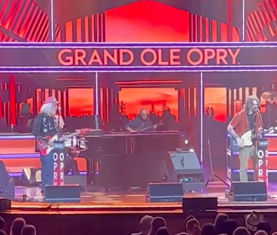 J Mascis Makes Opry Debut image
