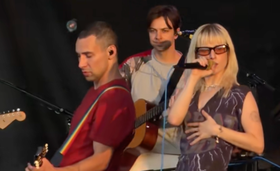 Hayley Williams Brings Out Wednesday, This Is Lorelei, Jack Antonoff, & More At Newport Folk Festival image