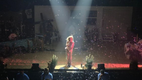 Slayyyter Debuts Four New Songs At St. Louis Tour Opener image