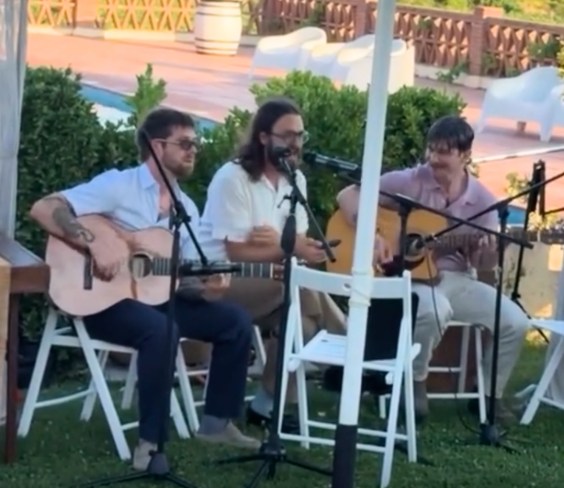 Secret Acoustic Set Rocks Wedding, Fans Lose It!