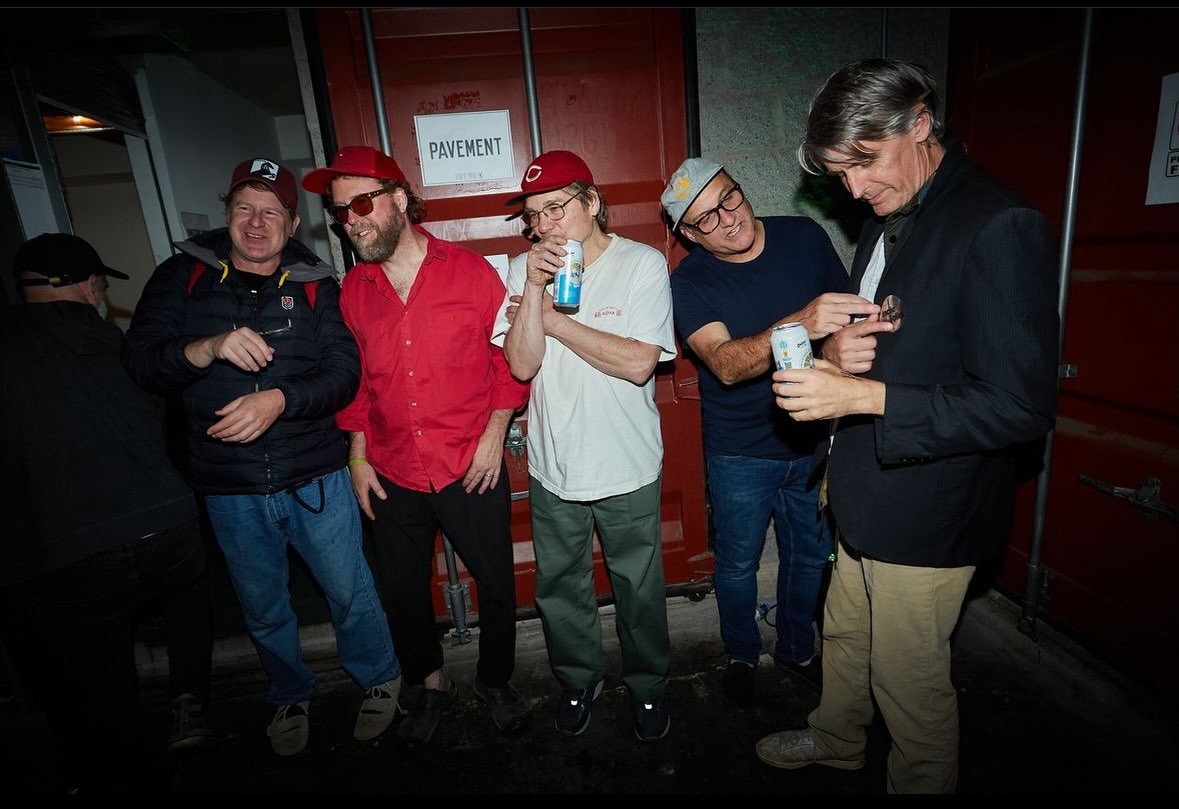 Pavement's Wild Return: Unserious Cover Steals the Show! — photo 3