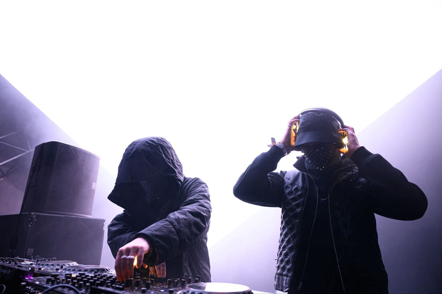 Two Shell – “Closer To The Sound”