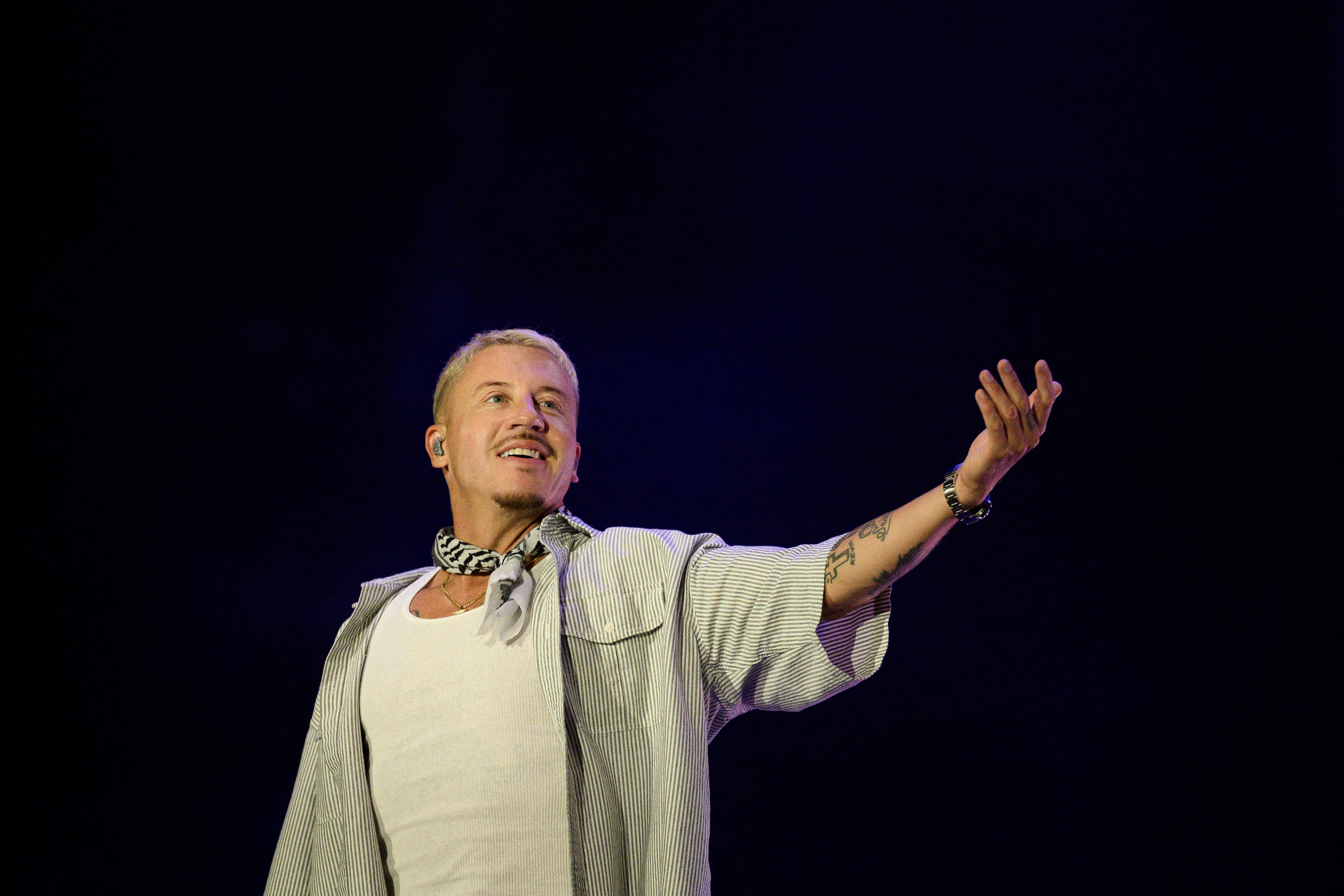 Macklemore Posts His “Free Palestine” Speech Amid Petition Calling For Ed Sheeran To Drop Him From Tour Over It