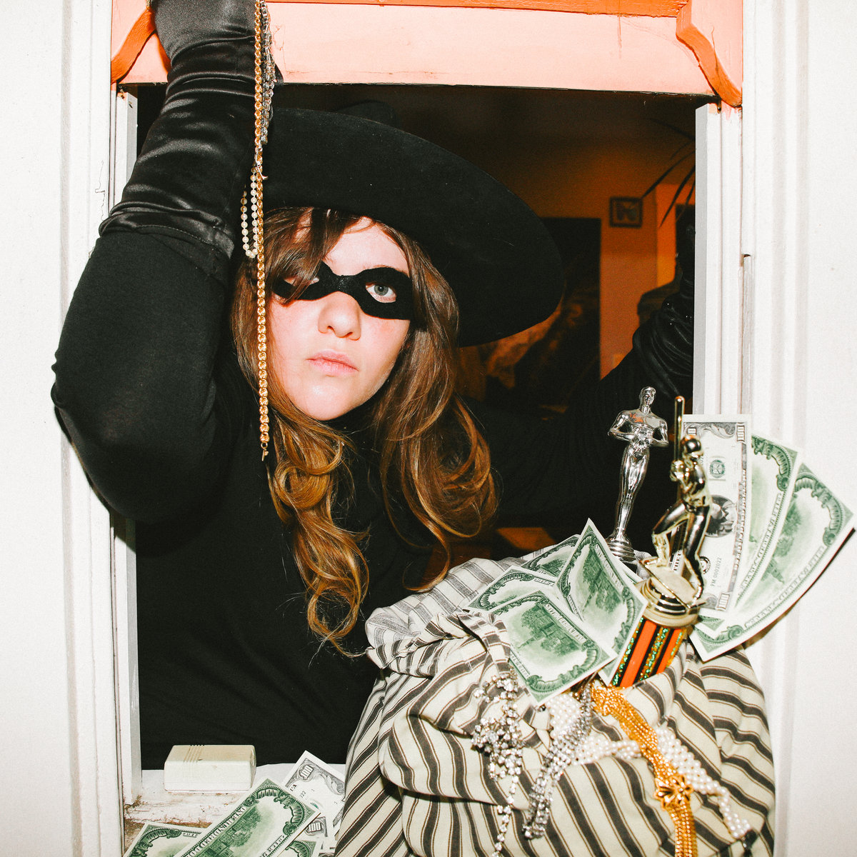 GracieHorse Announces New Album Breaking And Entering: Hear “5 Card Stud”