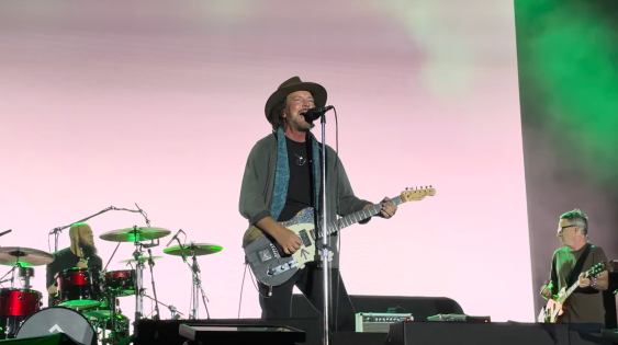 Pearl Jam Appear To Reveal New Drummer At Ohana Festival