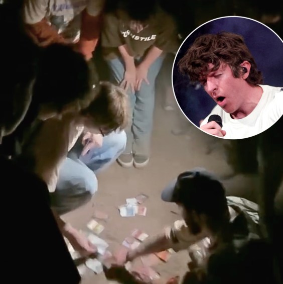 They’re Playing Magic: The Gathering In The Turnstile Pit image