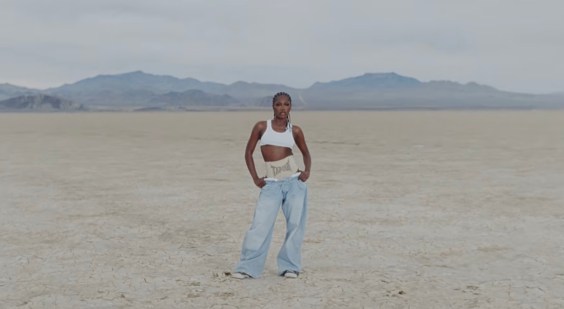 Doechii – “Catwoman”