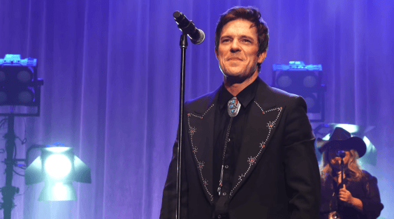 Brandon Flowers Debuts Solo Song “Diamonds On Black Velvet” That Was Cut From The Last Killers Album
